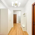 Zarii - Cotroceni Апартаменти *