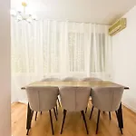 Zarii - Cotroceni * Bukarest