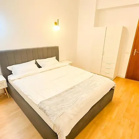 Zarii - Cotroceni Apartment