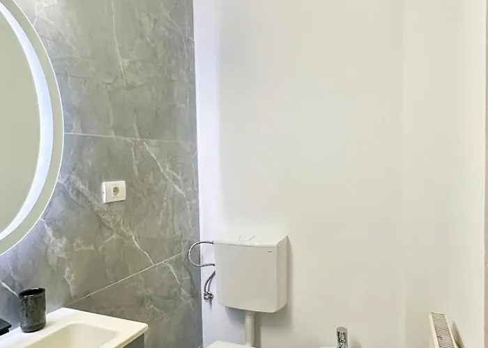 Zarii - Cotroceni Apartment *